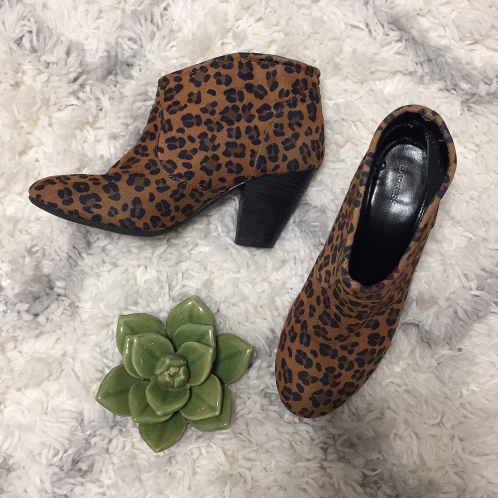 Leopard booties